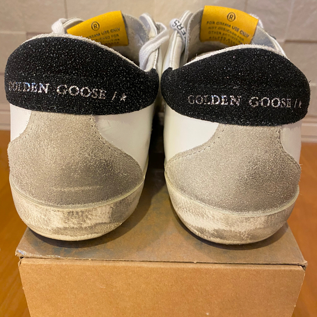 GOLDEN GOOSE(ゴールデングース)のGOLDEN GOOSE  SUPERSTAR  レディースの靴/シューズ(スニーカー)の商品写真