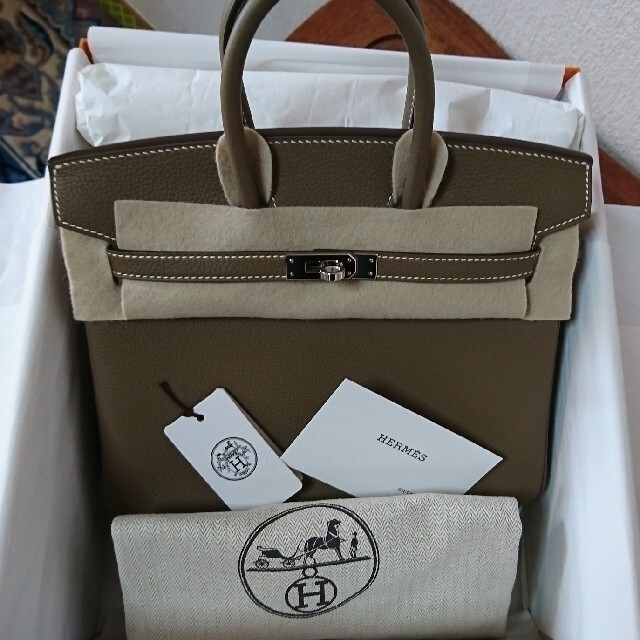 Hermes(エルメス)のHERMES★エルメス　バーキン25　 エトープ　Birkin25 Etoupe レディースのバッグ(ハンドバッグ)の商品写真