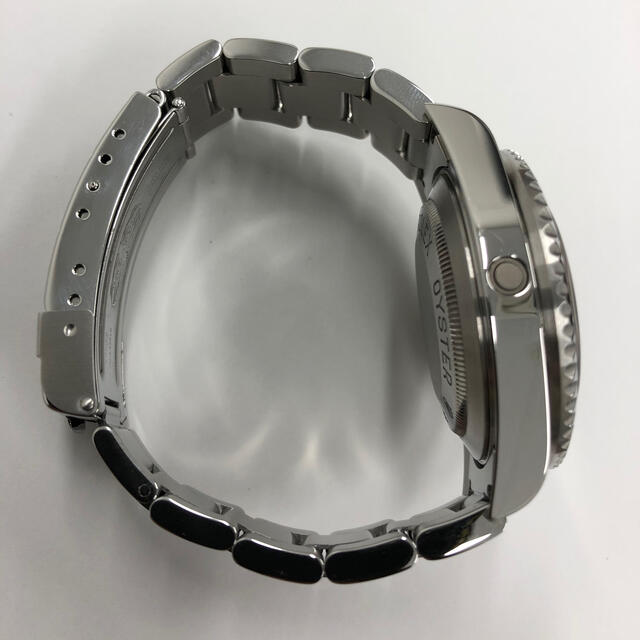 ROLEX(ロレックス)のhid様専用　Rolex シードウェラー　16600 Z番　美品　O.H.済み メンズの時計(腕時計(アナログ))の商品写真