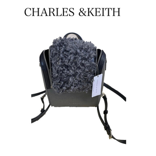 チャールズアンドキース(Charles and Keith)の新品 CHARLES&KEITH リュック(リュック/バックパック)
