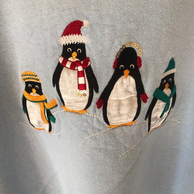 古着 スウェットトレーナー 可愛い刺繍デザイン ペンギン 水色の通販 by 古着屋オグリ｜ラクマ