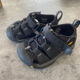 キーン(KEEN)のkeen サンダル　ブラック(スニーカー)