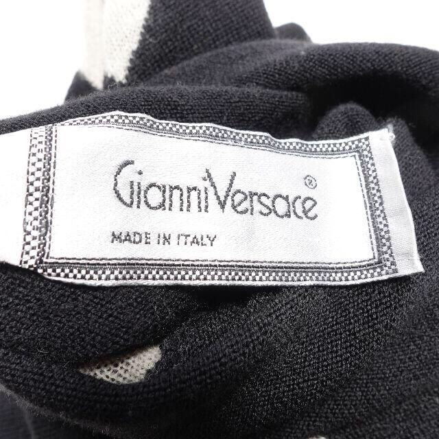 Gianni Versace(ジャンニヴェルサーチ)の［GIANNI VERSACE］ブラック 長袖ニット レディースМサイズ レディースのトップス(ニット/セーター)の商品写真