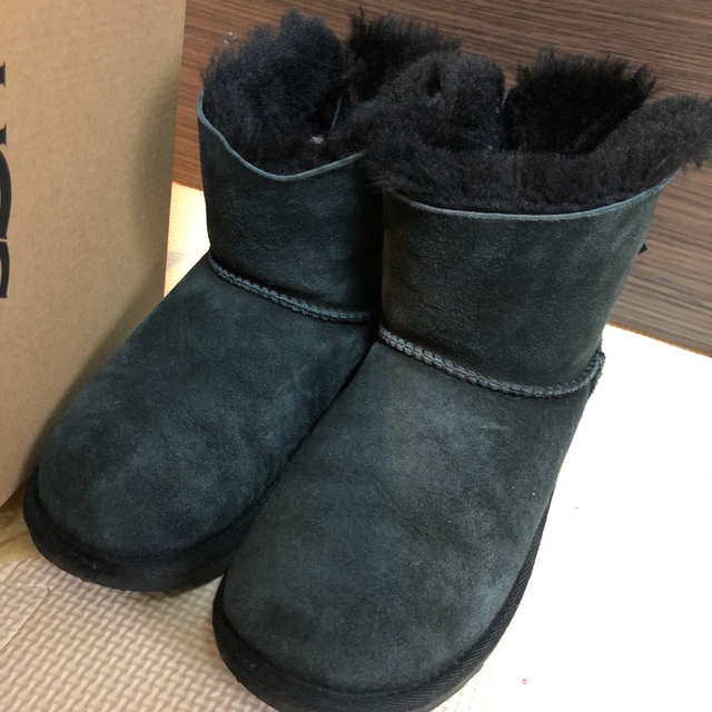 UGG(アグ)のアグ　UGG ブーツ　21cm キッズ/ベビー/マタニティのキッズ靴/シューズ(15cm~)(ブーツ)の商品写真