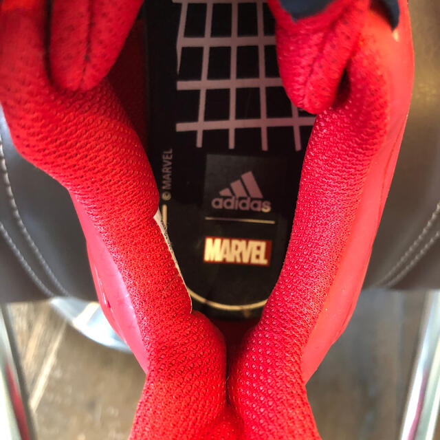 adidas(アディダス)のアディダス　キッズ スニーカー キッズ/ベビー/マタニティのキッズ靴/シューズ(15cm~)(スニーカー)の商品写真