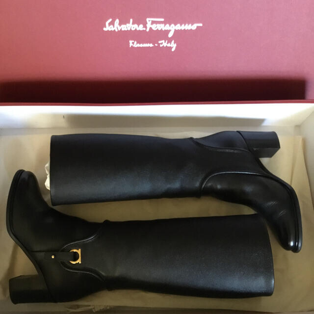 Salvatore Ferragamo - Salvatore ferragamo ロングブーツの通販 by