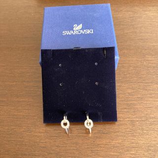 スワロフスキー(SWAROVSKI)のスワロフスキー　イヤリング(イヤリング)