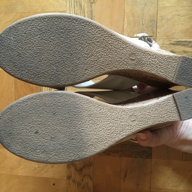 GU(ジーユー)のGU新作 コルクウェッジサンダル レディースの靴/シューズ(サンダル)の商品写真