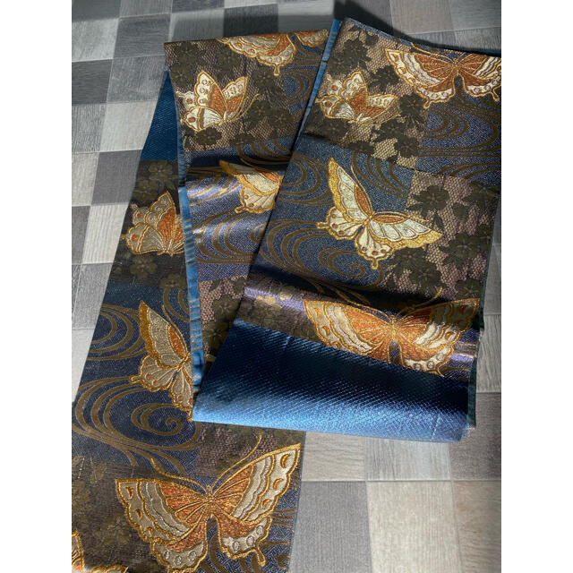 HANAE MORI(ハナエモリ)の森英恵　袋帯　正絹　蝶々 レディースの水着/浴衣(帯)の商品写真