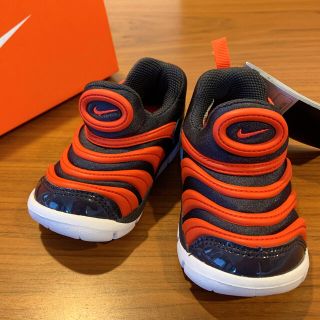 ナイキ(NIKE)のNIKE ダイナモフリー(スニーカー)