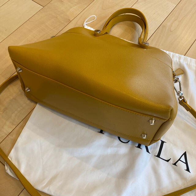 Furla(フルラ)のFURLA ショルダーバック レディースのバッグ(ショルダーバッグ)の商品写真