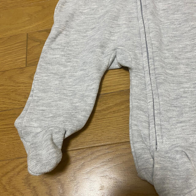 babyGAP(ベビーギャップ)の※hkn様専用※足付き長袖ロンパース　カバーオール キッズ/ベビー/マタニティのベビー服(~85cm)(カバーオール)の商品写真