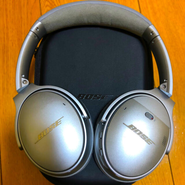 BOSE ワイヤレスヘッドホンのサムネイル