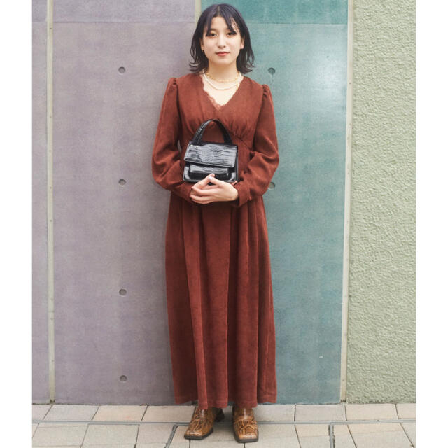 Ray beams コーデュロイ Vネック タックワンピース | フリマアプリ ラクマ
