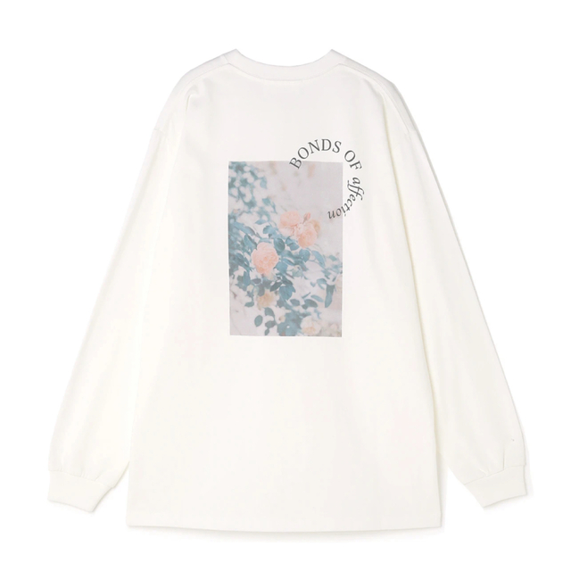 AAA(トリプルエー)のLAVANDA　レディースフォトロンT　WHITE レディースのトップス(Tシャツ(長袖/七分))の商品写真