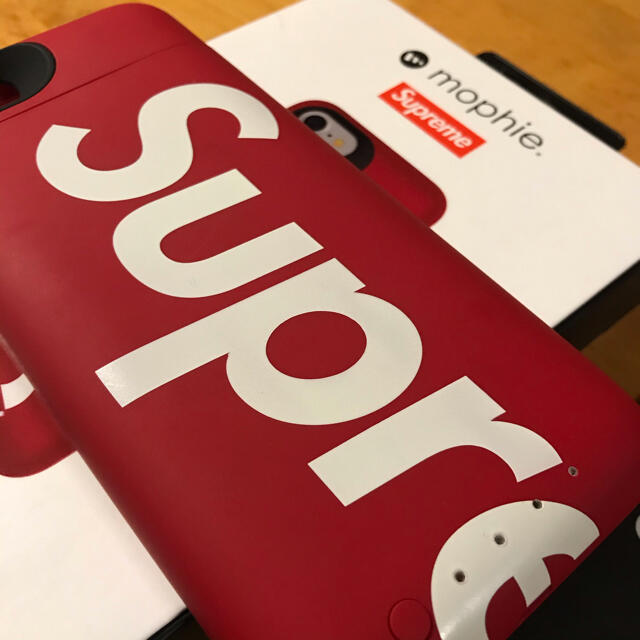 Supreme mophie iPhone 8 7 SE バッテリー ケース