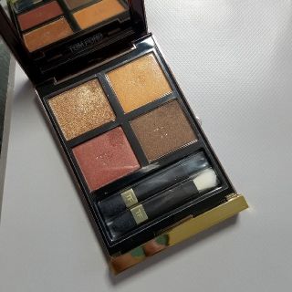 トムフォード(TOM FORD)の専用です。トムフォード　アイシャドウ(アイシャドウ)