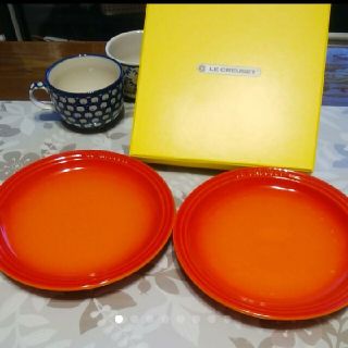 ルクルーゼ(LE CREUSET)の値下げ☆☆ル・クルーゼ ラウンドプレート(食器)