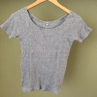 ユニクロ(UNIQLO)のユニクロ　S 半袖　美品　グレー(Tシャツ(半袖/袖なし))