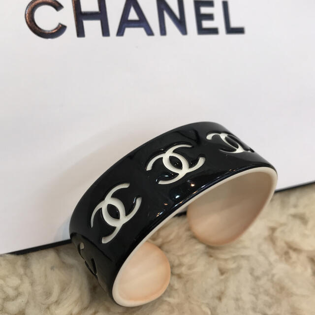 CHANEL シャネル ココマークバングル　02P