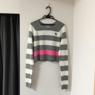 アバクロンビーアンドフィッチ(Abercrombie&Fitch)の【新品】アバクロンビー&フィッチ ニット(ニット/セーター)