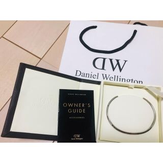 ダニエルウェリントン(Daniel Wellington)の（箱付き）DWダニエルウェリントンバングルシルバーL (ブレスレット/バングル)