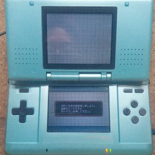 ニンテンドーDS(ニンテンドーDS)のNintendoDS ライトブルー ゲームソフト付き 充電器付き(携帯用ゲーム機本体)