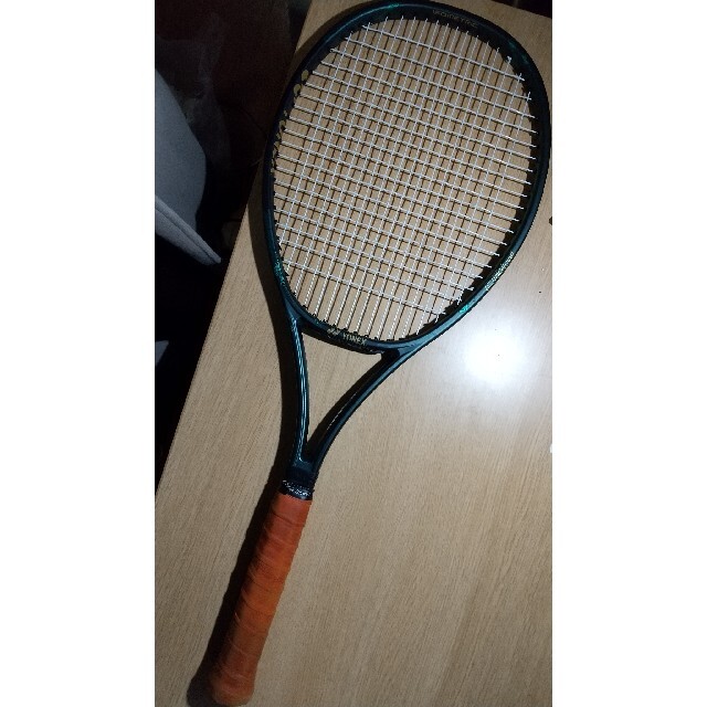 YONEX VCORE PRO 100