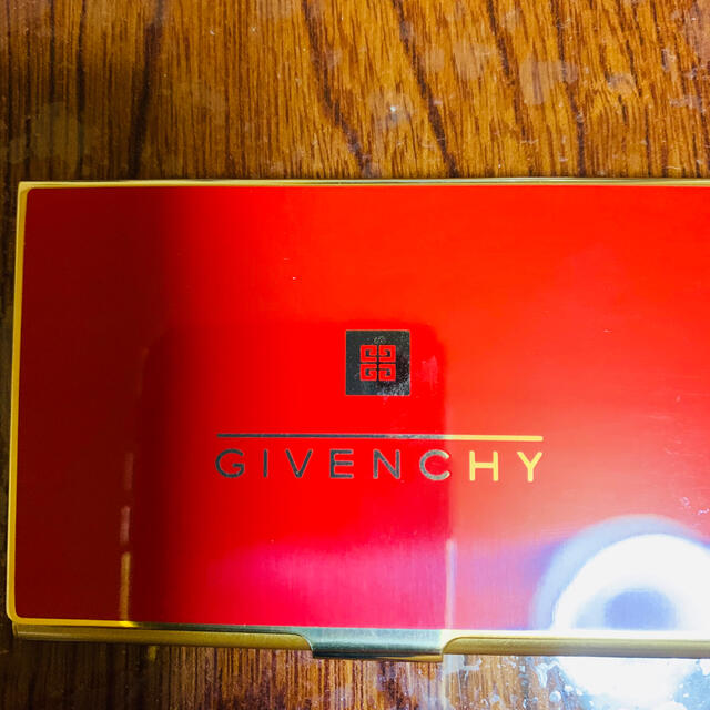 GIVENCHY(ジバンシィ)のGIVENCHY名刺入れカードケース メンズのファッション小物(名刺入れ/定期入れ)の商品写真