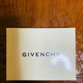 ジバンシィ(GIVENCHY)のGIVENCHY名刺入れカードケース(名刺入れ/定期入れ)