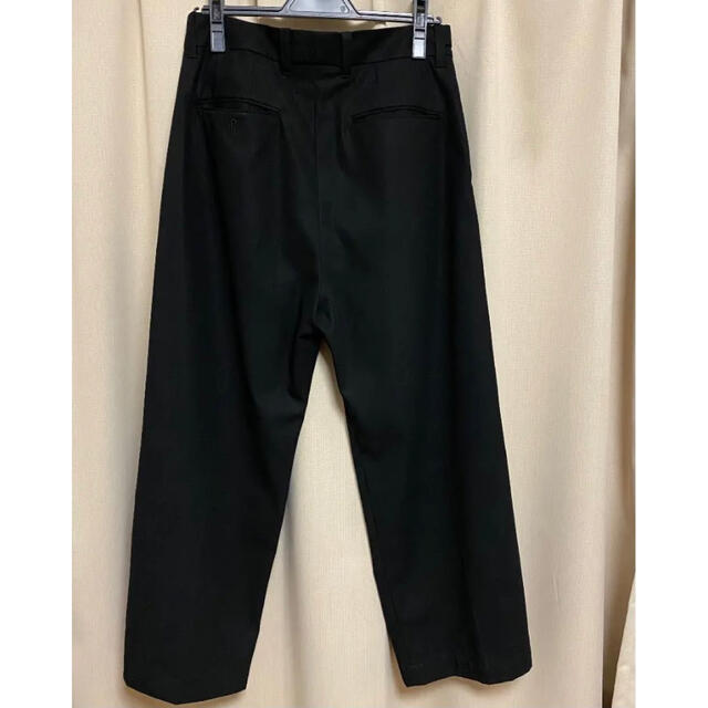 SUNSEA(サンシー)のstein 20ss WIDE STRAIGHT TROUSERS(BLACK) メンズのパンツ(スラックス)の商品写真