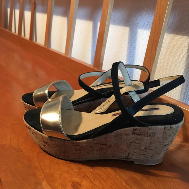 TOMORROWLAND(トゥモローランド)のペリーコ  サニー  サンダル レディースの靴/シューズ(サンダル)の商品写真