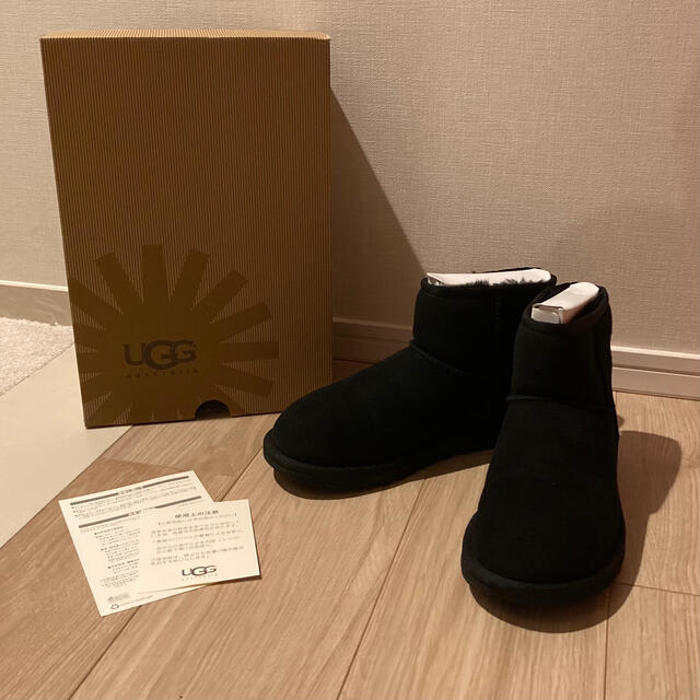UGG アグ クラッシックミニ 6 正規品 美品 - ブーツ