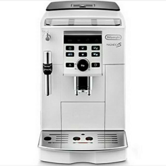 人気ブランド新作豊富 DeLonghi ECAM23120 クローバー様専用マグニフィカS - コーヒーメーカー