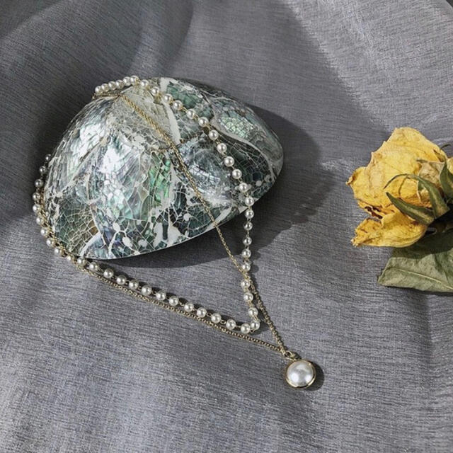 華やか♡  2連　パール　ネックレス　チョーカー　可愛い　キレイめ　清楚　真珠 レディースのワンピース(ロングワンピース/マキシワンピース)の商品写真