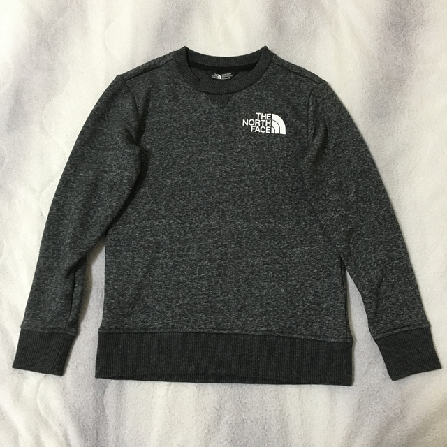 THE NORTH FACE(ザノースフェイス)のノースフェイス　トレーナー　キッズ キッズ/ベビー/マタニティのキッズ服男の子用(90cm~)(Tシャツ/カットソー)の商品写真