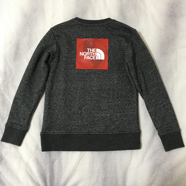 THE NORTH FACE(ザノースフェイス)のノースフェイス　トレーナー　キッズ キッズ/ベビー/マタニティのキッズ服男の子用(90cm~)(Tシャツ/カットソー)の商品写真