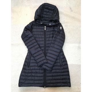 MONCLER(ダウンジャケット)のフリマアイテム一覧 MONCLER(ダウンジャケット)のフリマアイテム一覧