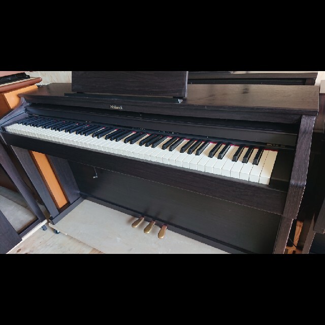 Roland HP-530
