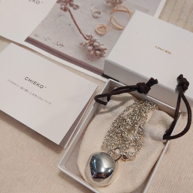 チエコプラス CHIEKO+ wonky ball necklace シルバーの通販 by しろ