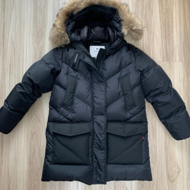 WOOLRICH(ウールリッチ)のWOOLRICHダウン　S ブラック レディースのジャケット/アウター(ダウンコート)の商品写真