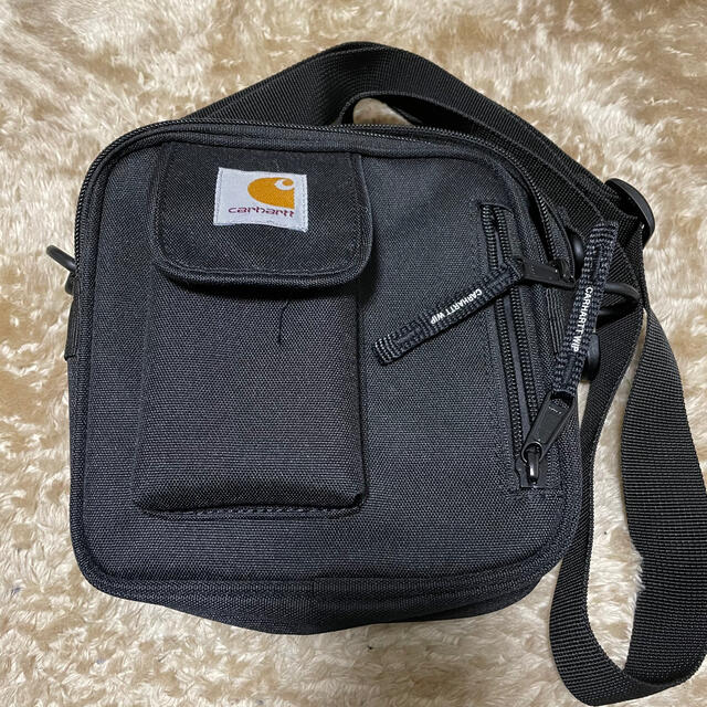 carhartt(カーハート)のカーハート ショルダーバッグ 新品 メンズのバッグ(ショルダーバッグ)の商品写真