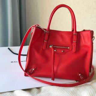 バレンシアガ(Balenciaga)のバレンシアガ　冬の差し色にぴったり！(ショルダーバッグ)