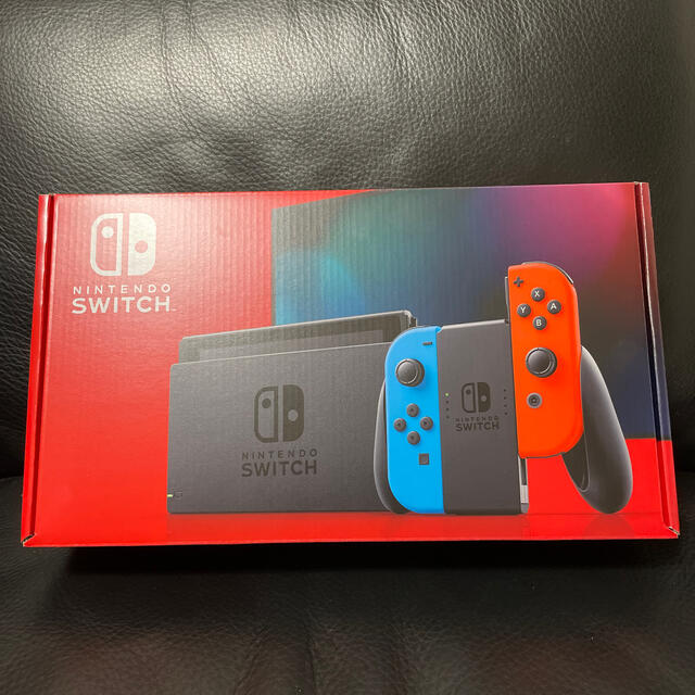 Nintendo Switch 本体【Joy-Con(L)/(R) グレー】