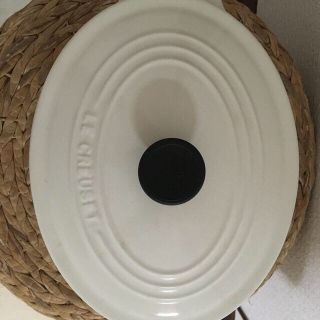 ルクルーゼ(LE CREUSET)の LE  CREUSET オーバルホワイト25(鍋/フライパン)