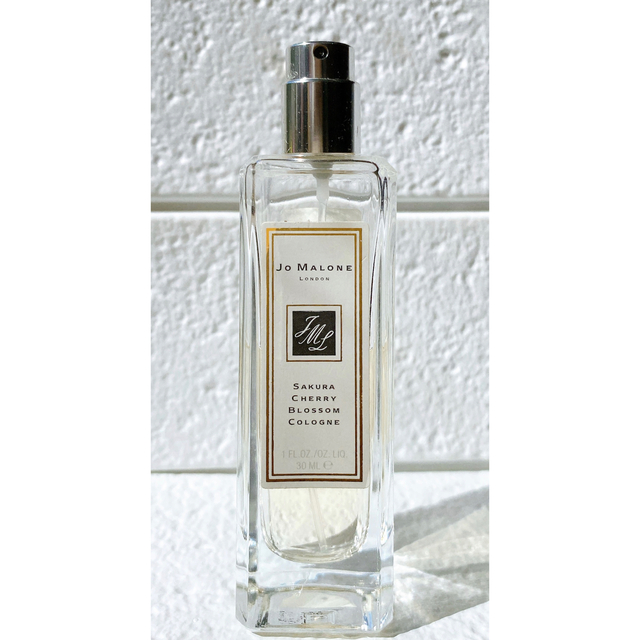 Jo Malone(ジョーマローン)の限定品　Jo MALONE LONDON サクラ チェリー ブロッサム コロン コスメ/美容の香水(香水(女性用))の商品写真