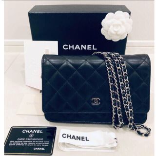 シャネル(CHANEL)の美品 CHANEL シャネル クラシック チェーンウォレット マトラッセ(ショルダーバッグ)