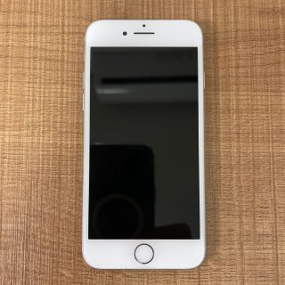 アップル(Apple)のiPhone7 128G シルバー 本体(スマートフォン本体)