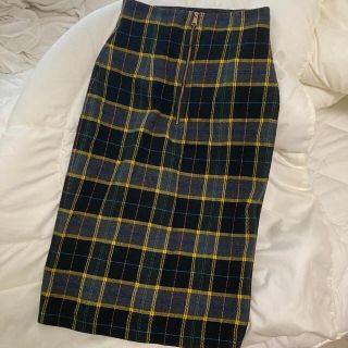 ザラ(ZARA)のZara チェックスカート　タイト(ひざ丈スカート)