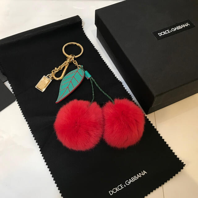 今季一番 DOLCE&GABBANA ドルチェ&ガッバーナ チェリー バッグチャーム
